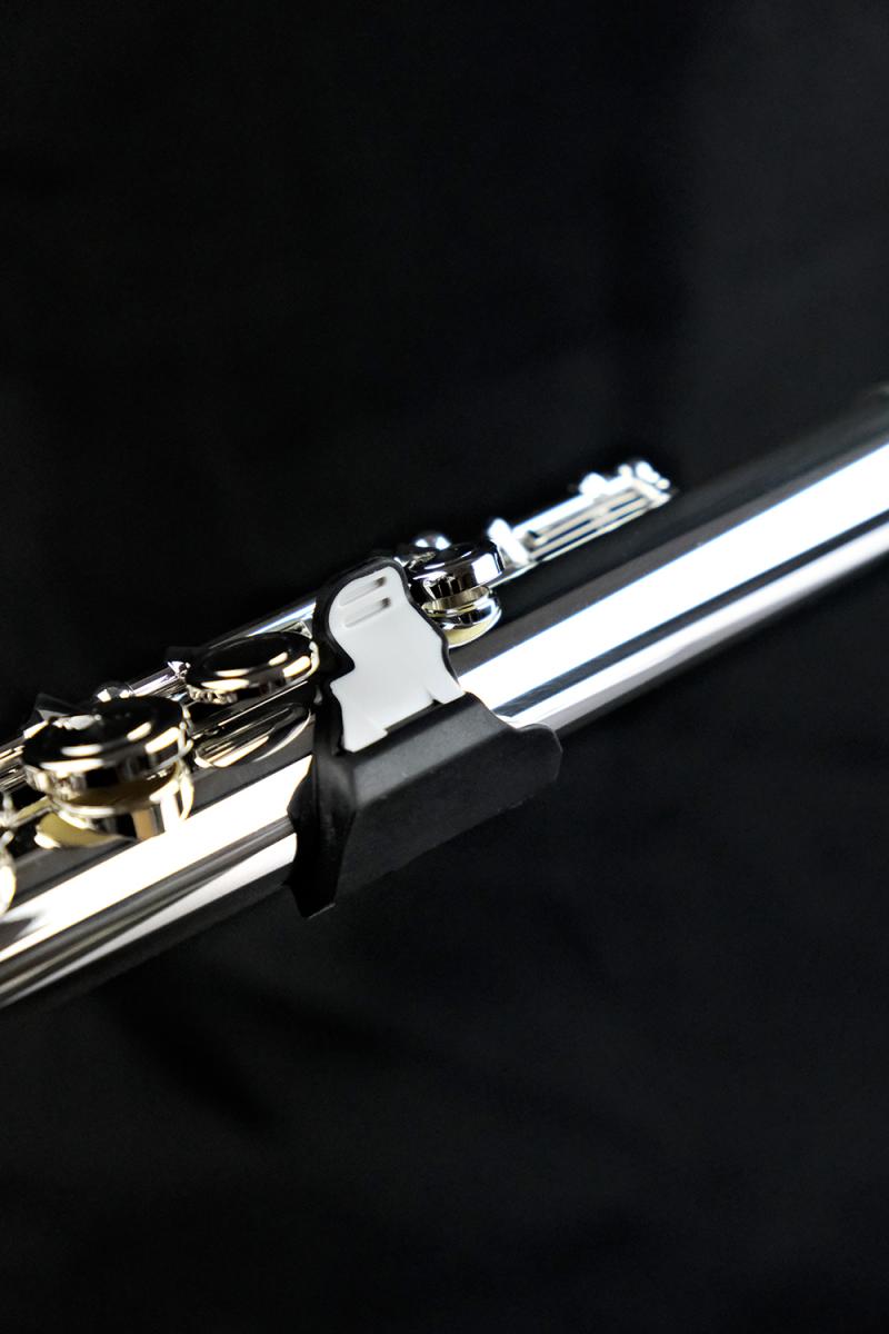 Repose index main gauche pour flute THUMBPORT FINGERPORT L'Atelier D'Orphée